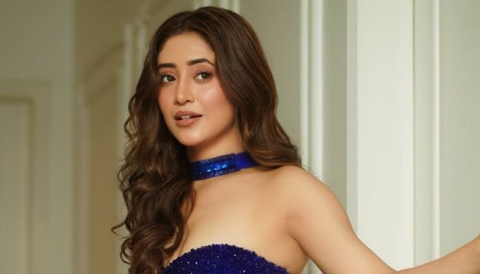 Shivangi Joshi Age, Height, Weight, Figure Measurements, Body Measurements, Bra Size, Biography, Wiki, Family, Net Worth & More